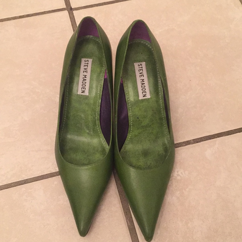 Steve Madden Confetti Green Leather Pump Heels